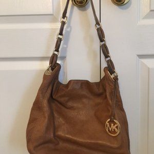 MICHAEL Michael Kors Beige Leather Fulton Shoulder Bag